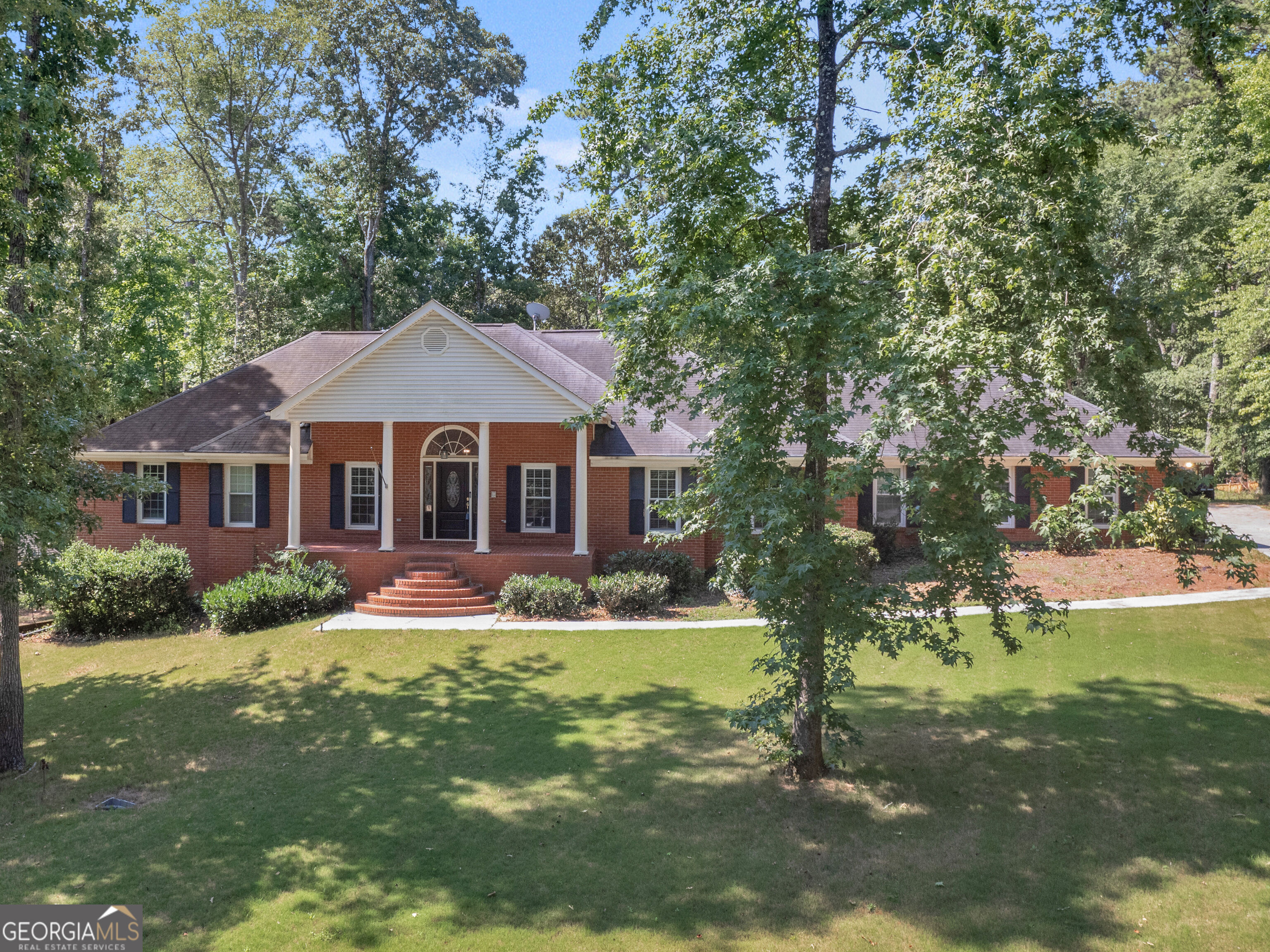 2585 Wildwood Ct — photo
