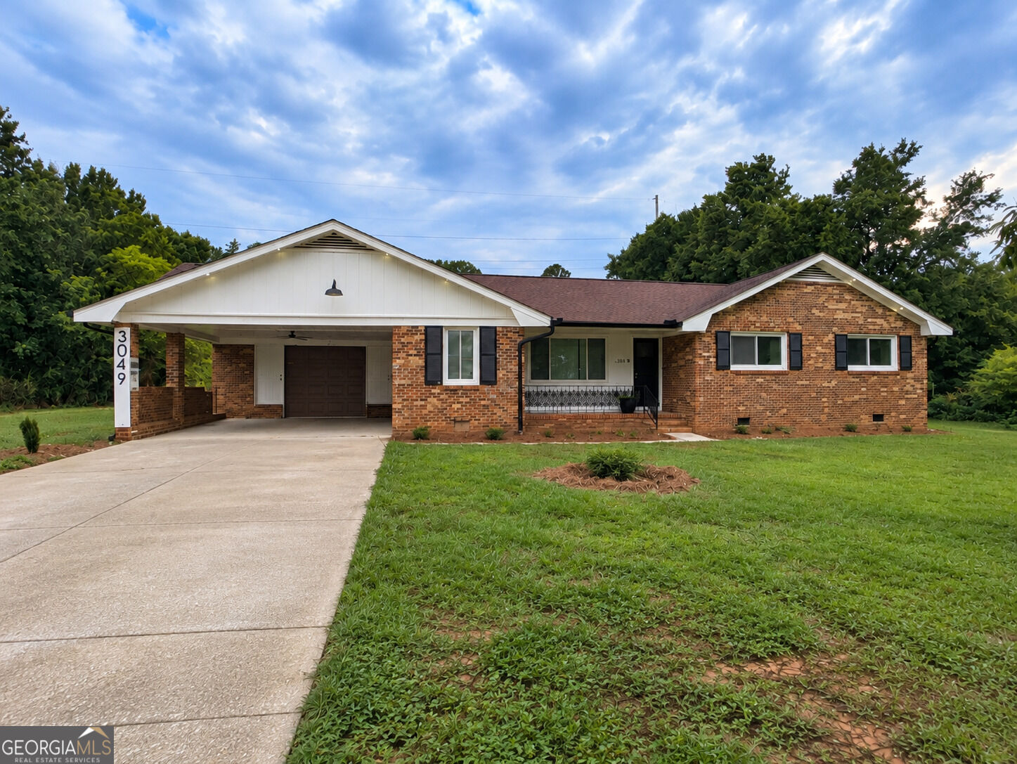 3049 Salem Rd SE — photo