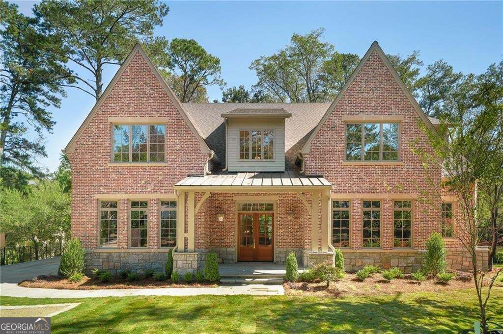 3843 Lake Forrest Dr NE — photo