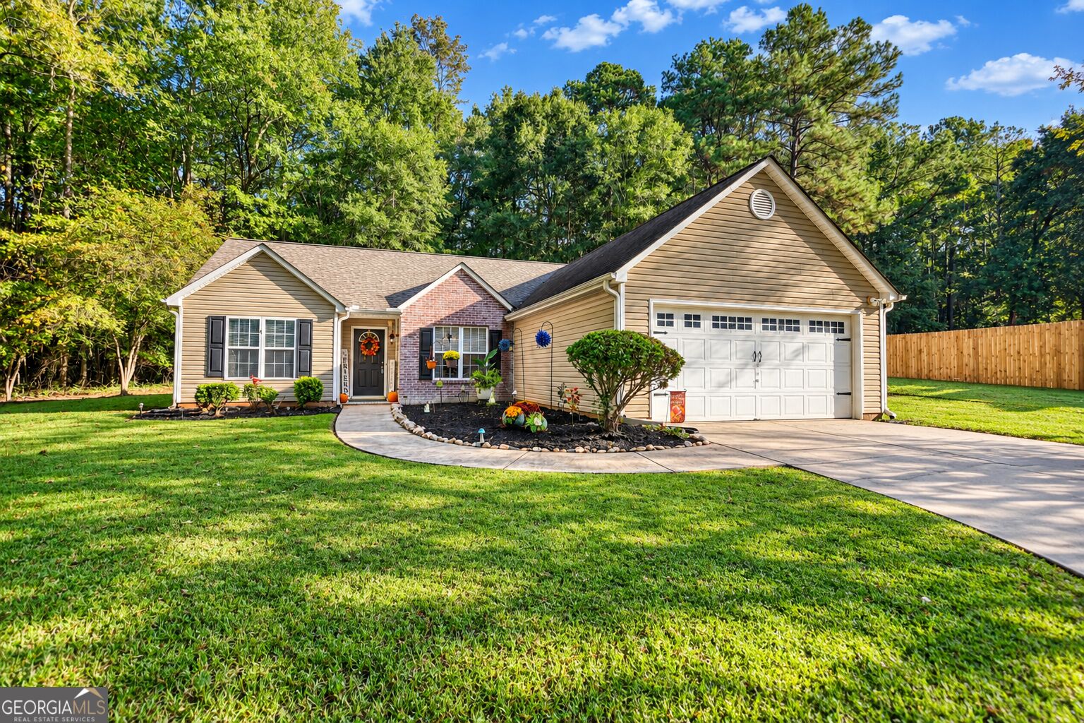 70 Alcovy Cir — photo