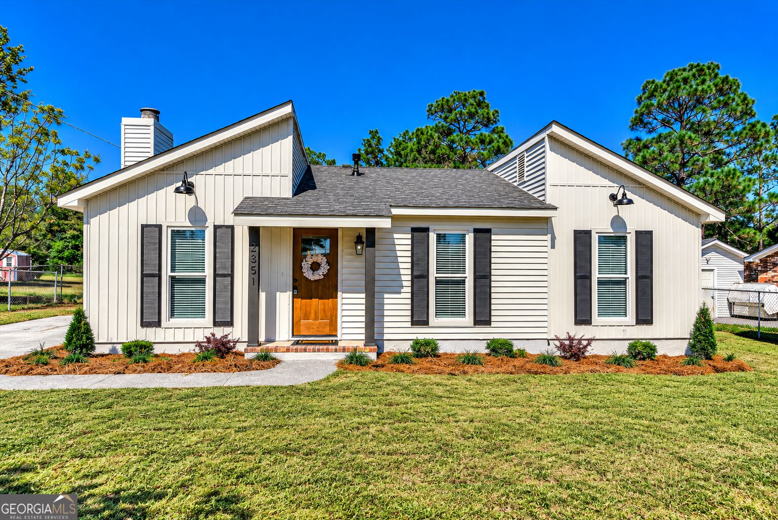 2351 Travis Pines Dr — photo