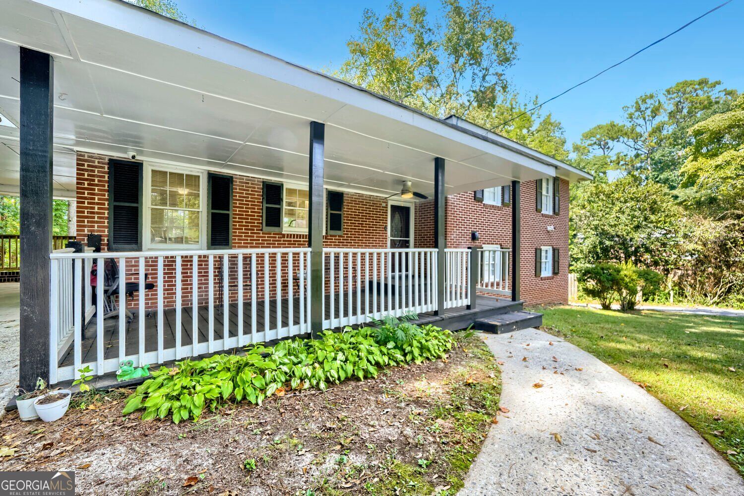 110 Circle Dr — photo