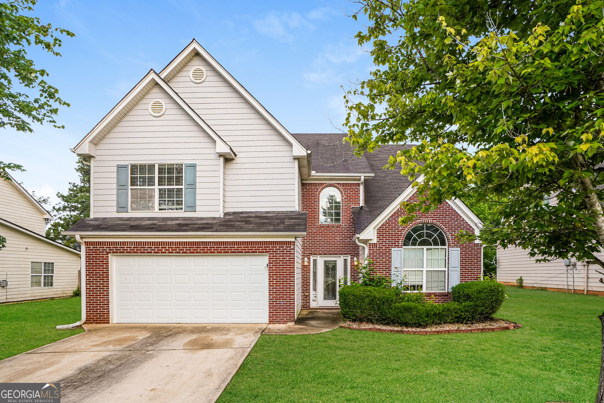 1009 Lear Dr — photo