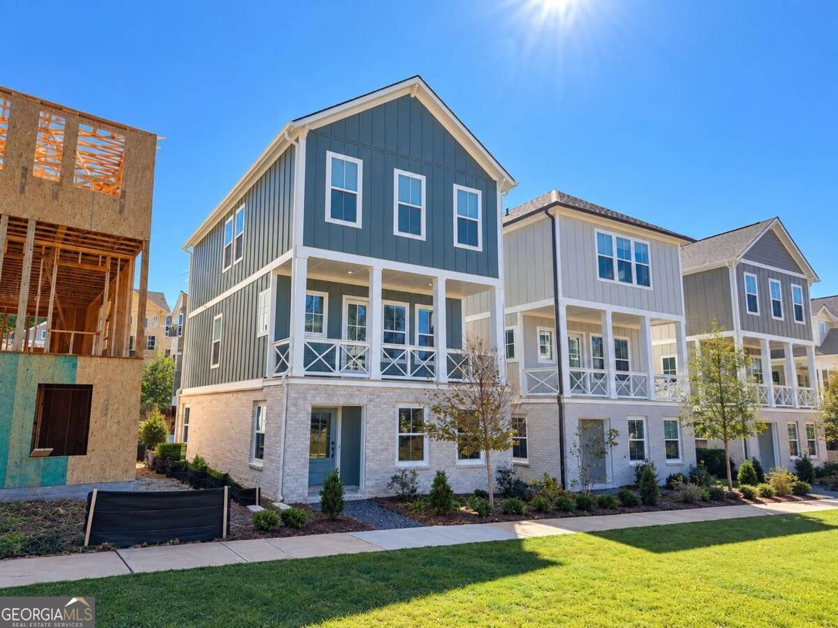 510 Boardwalk Way — photo