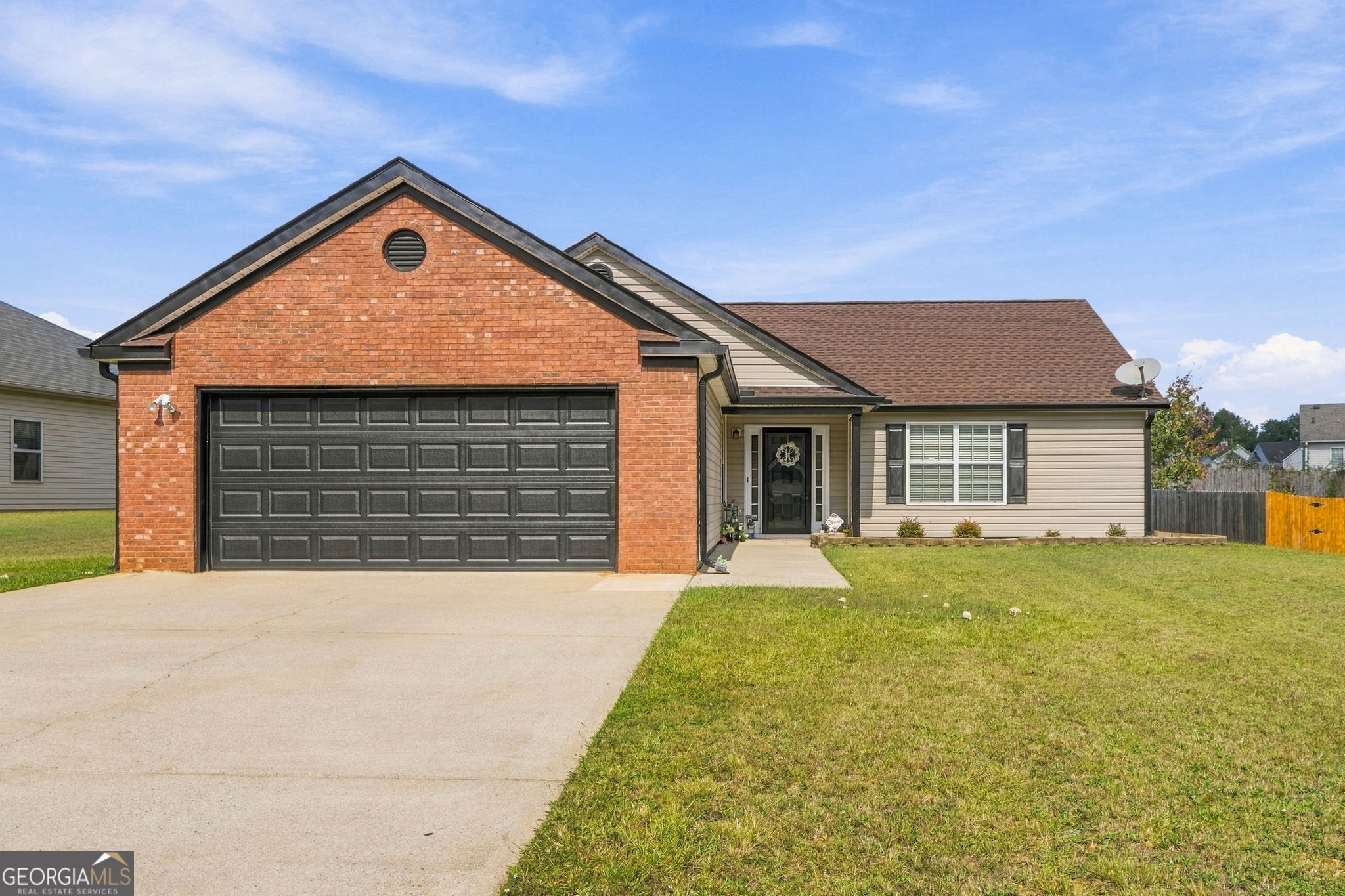 255 Galway Lane — photo