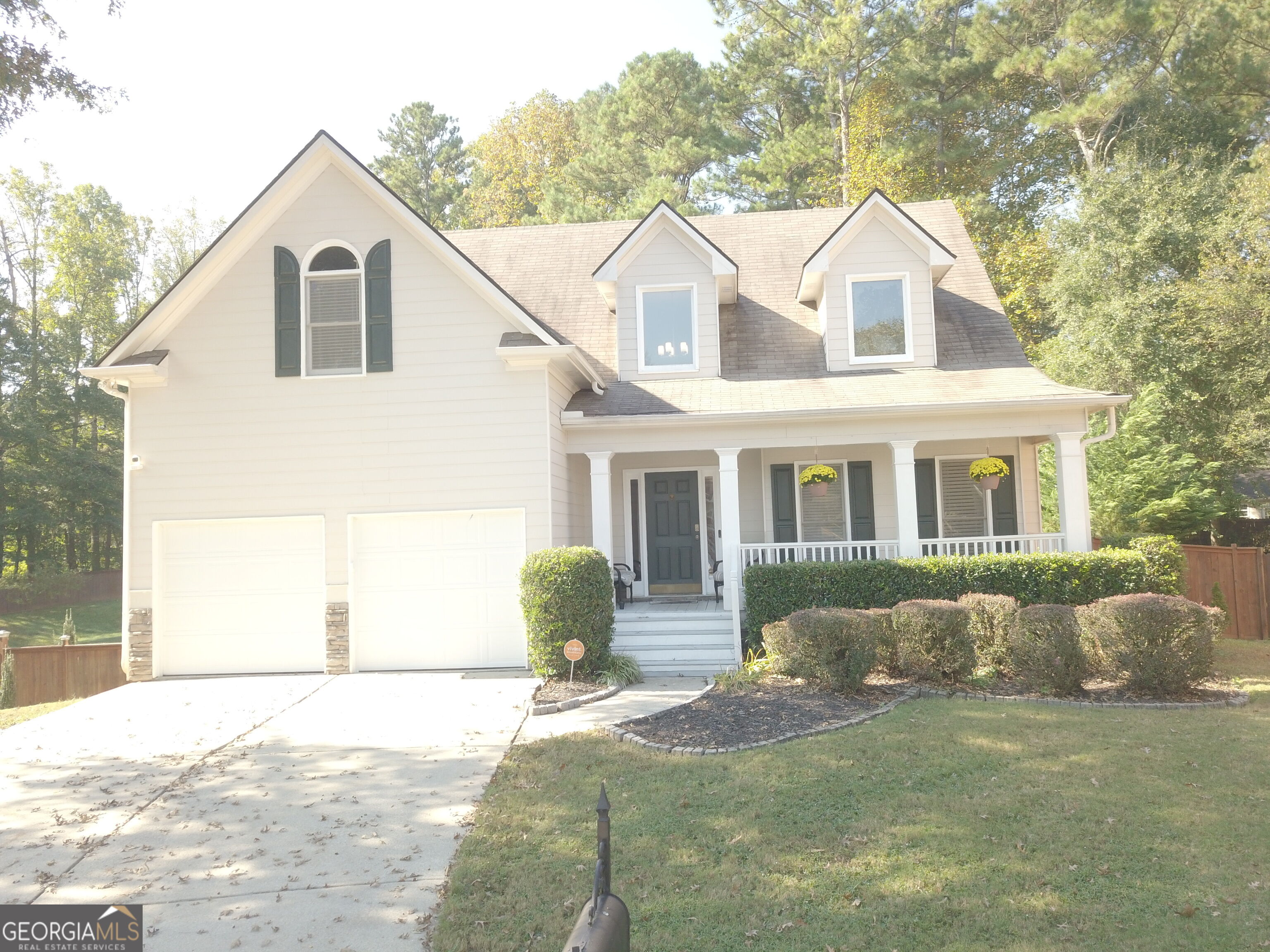 3325 Worthington Ct — photo