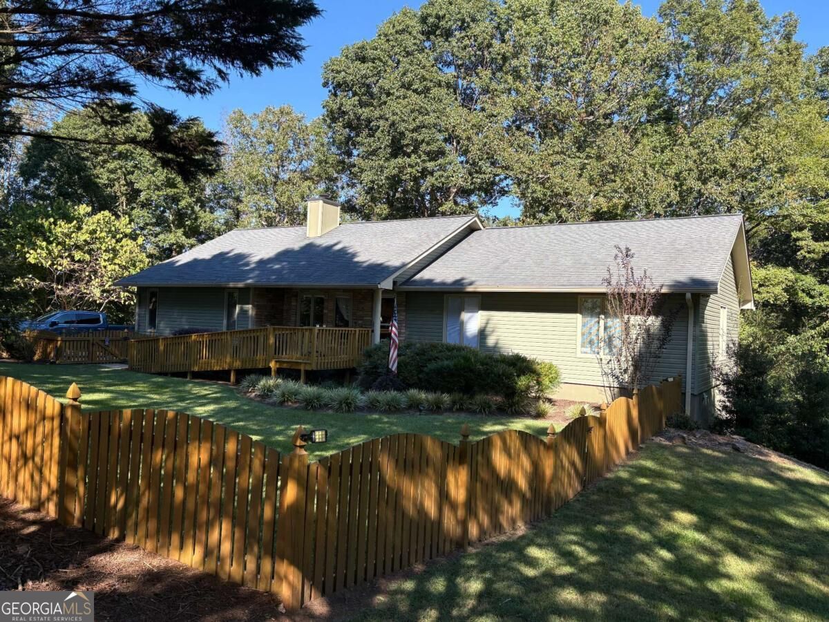 6088 Circle Of Light Dr — photo