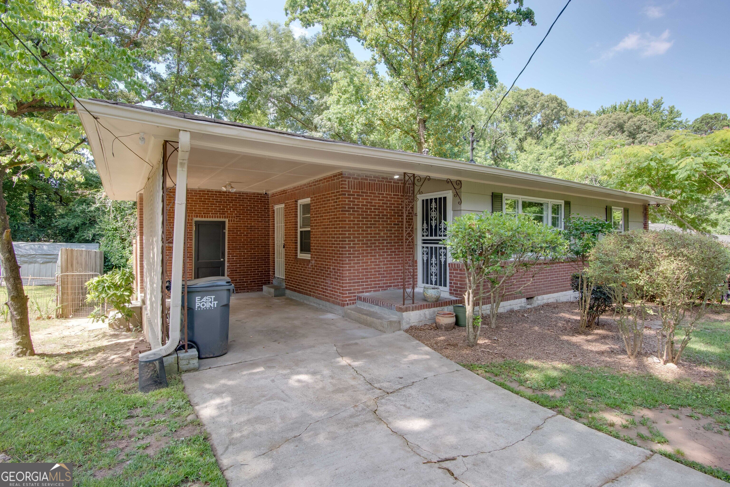 2304 Bonner Road, East Point, GA 30344 — photo 2