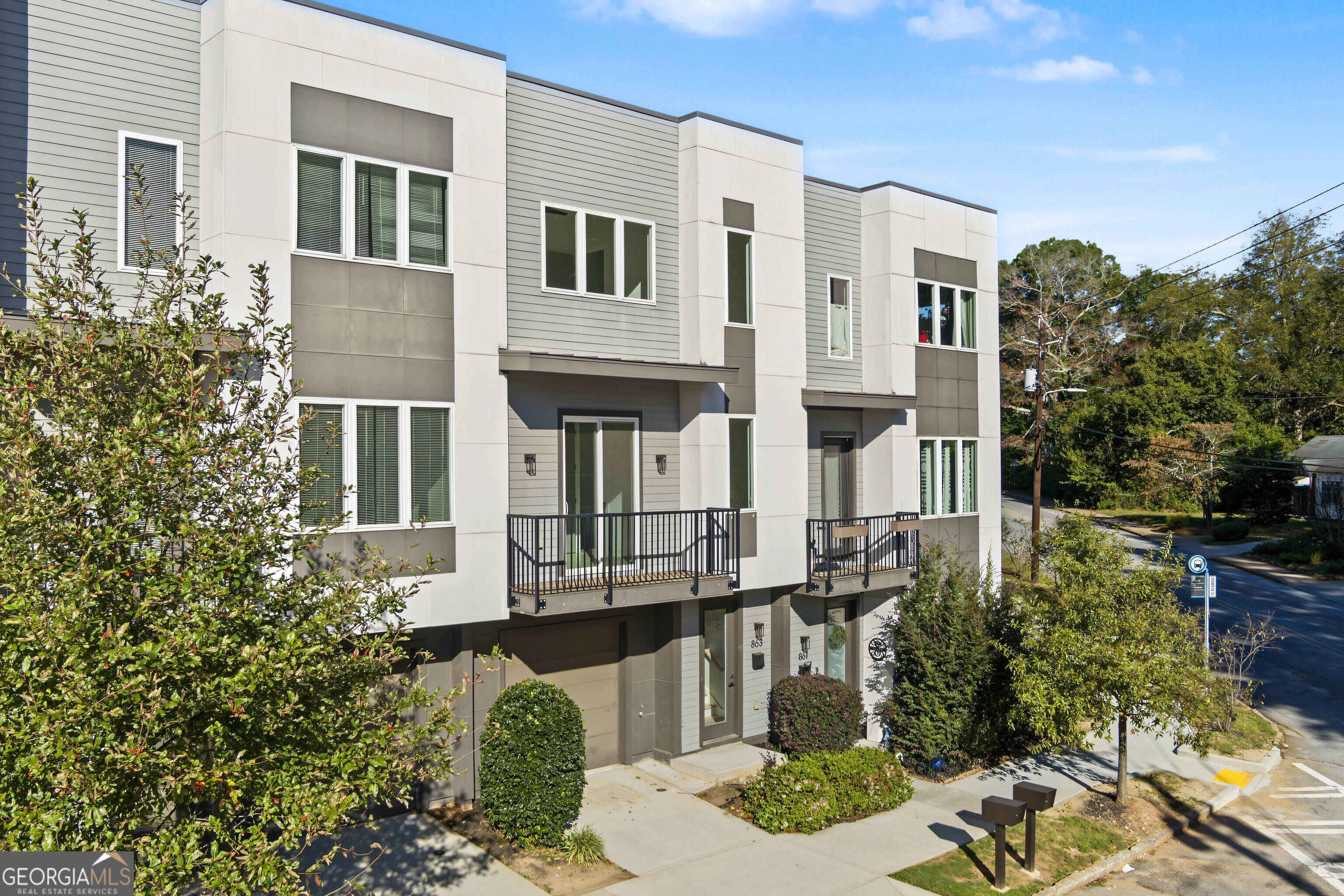 863 Cavanaugh Ave SE Unit 106 — photo