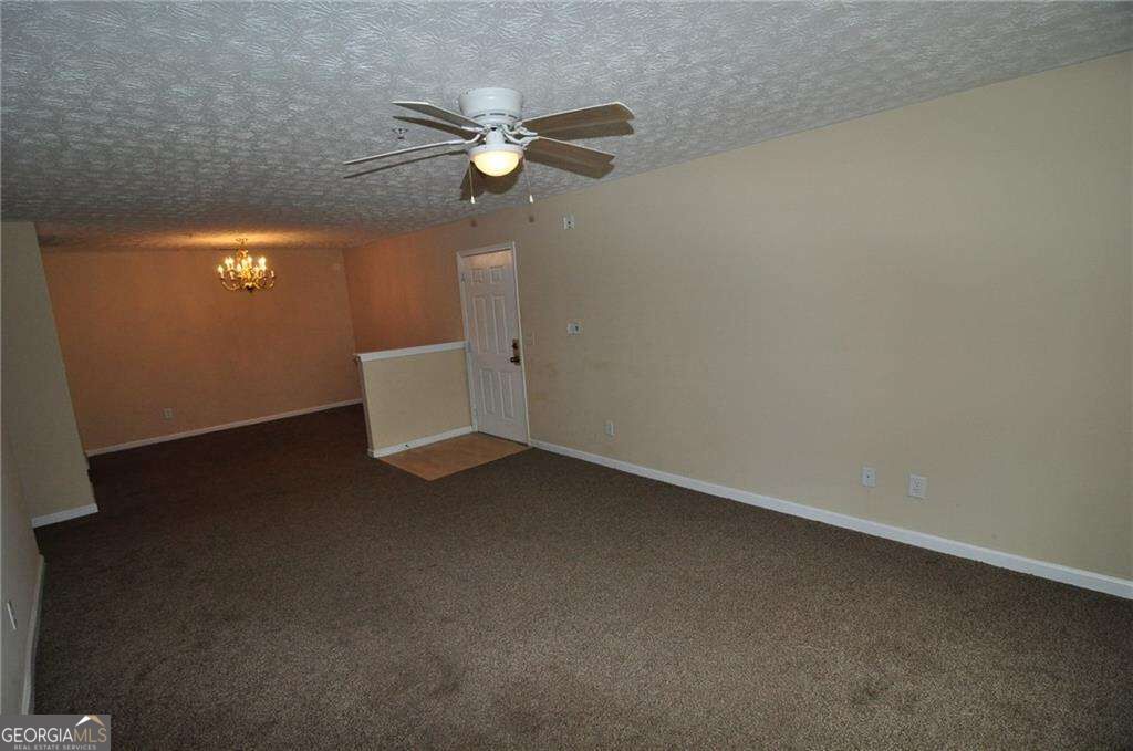 8304 Par Four Way — photo