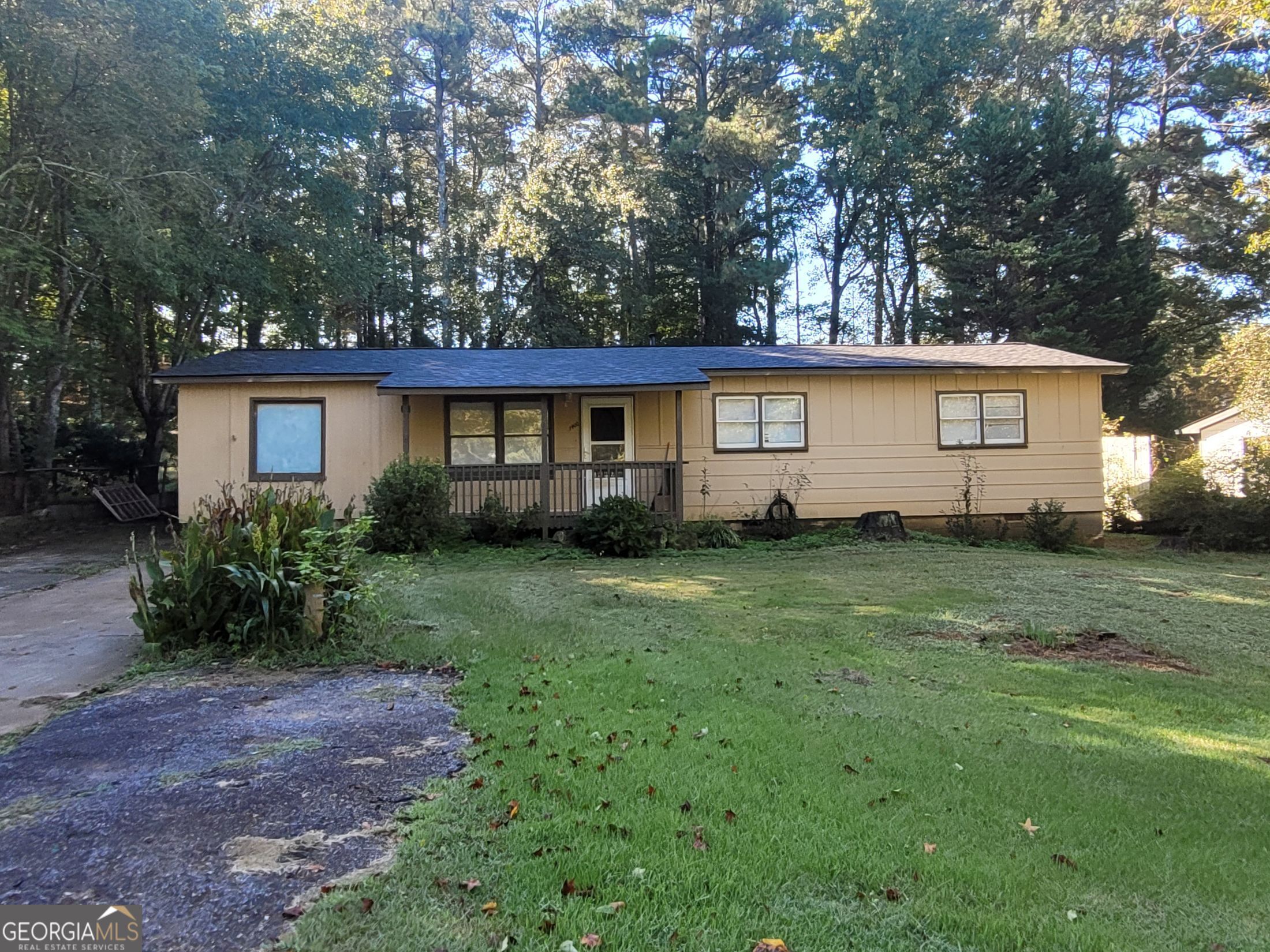 1400 Sycamore Dr — photo