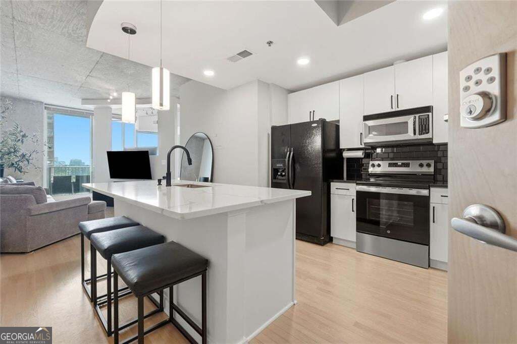 361 17th St NW Unit 1105 — photo