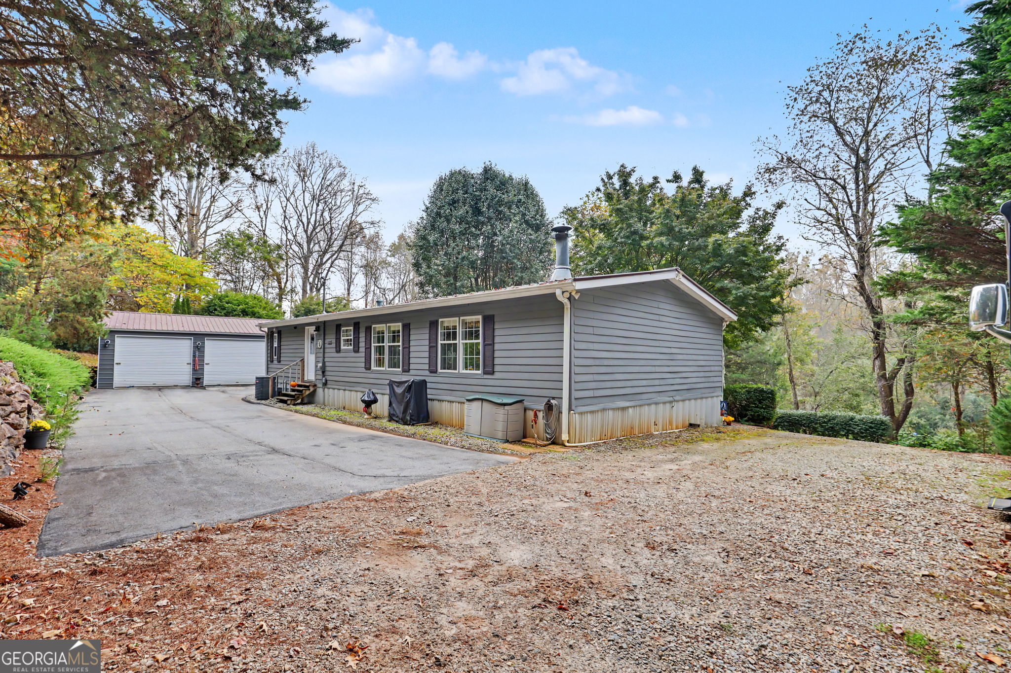 124 Spring Valley Ln — photo