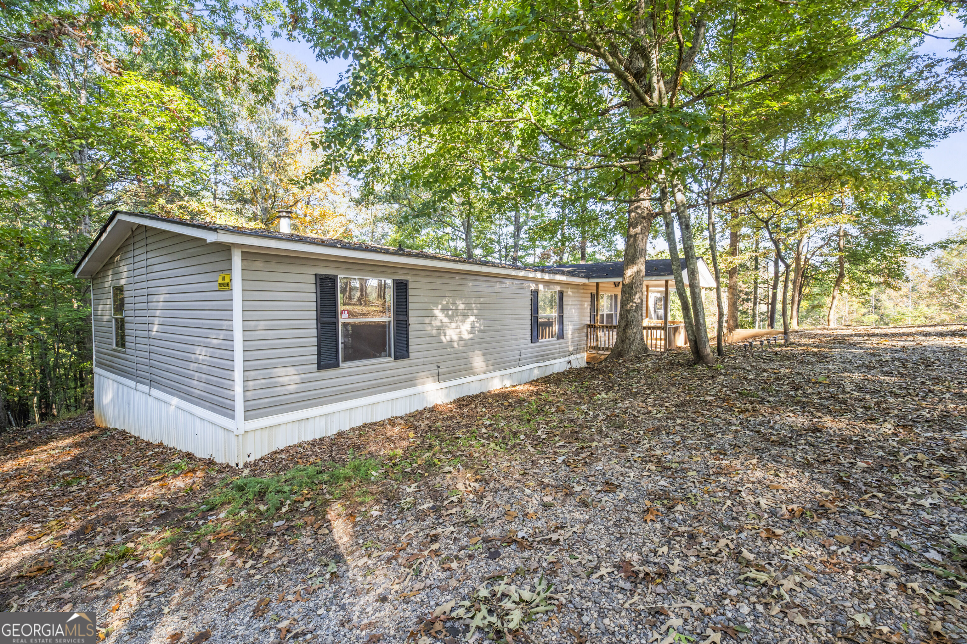 861 Mountain Ridge Dr — photo