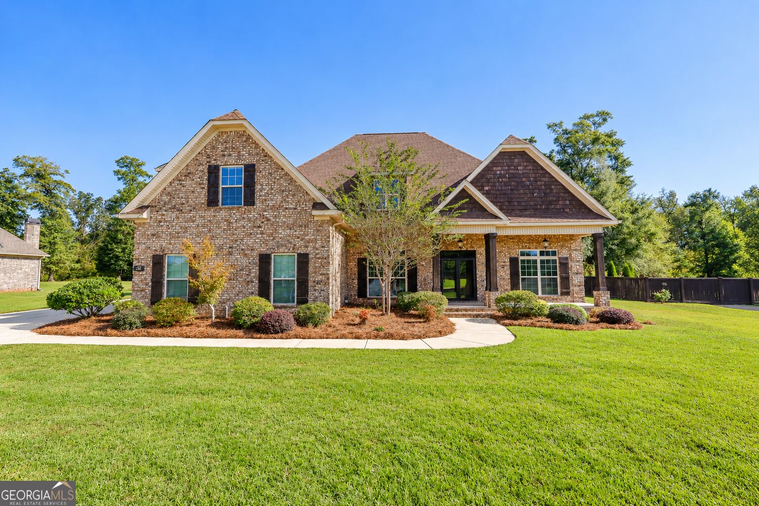 4038 Coosa Dr — photo