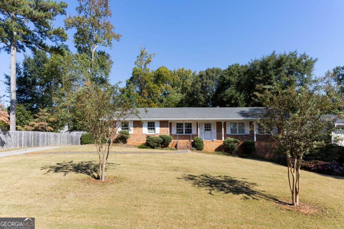461 Highview Dr SE — photo