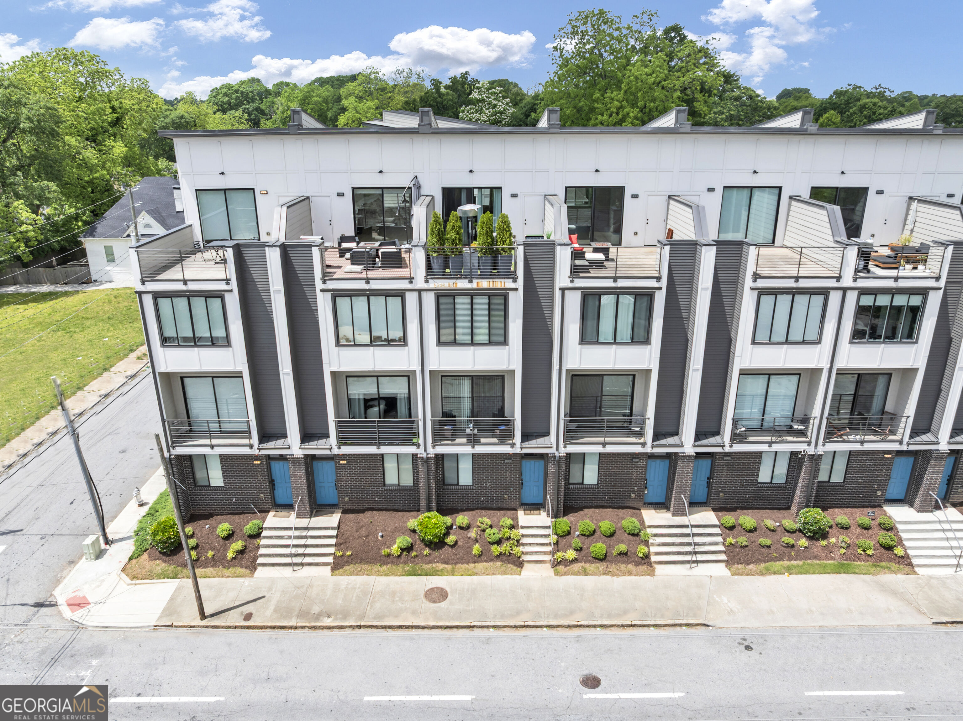 701 Pryor St SW #5 — photo