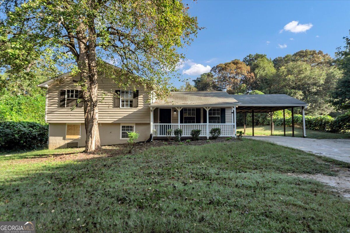 1066 Dogwood Rd SW — photo