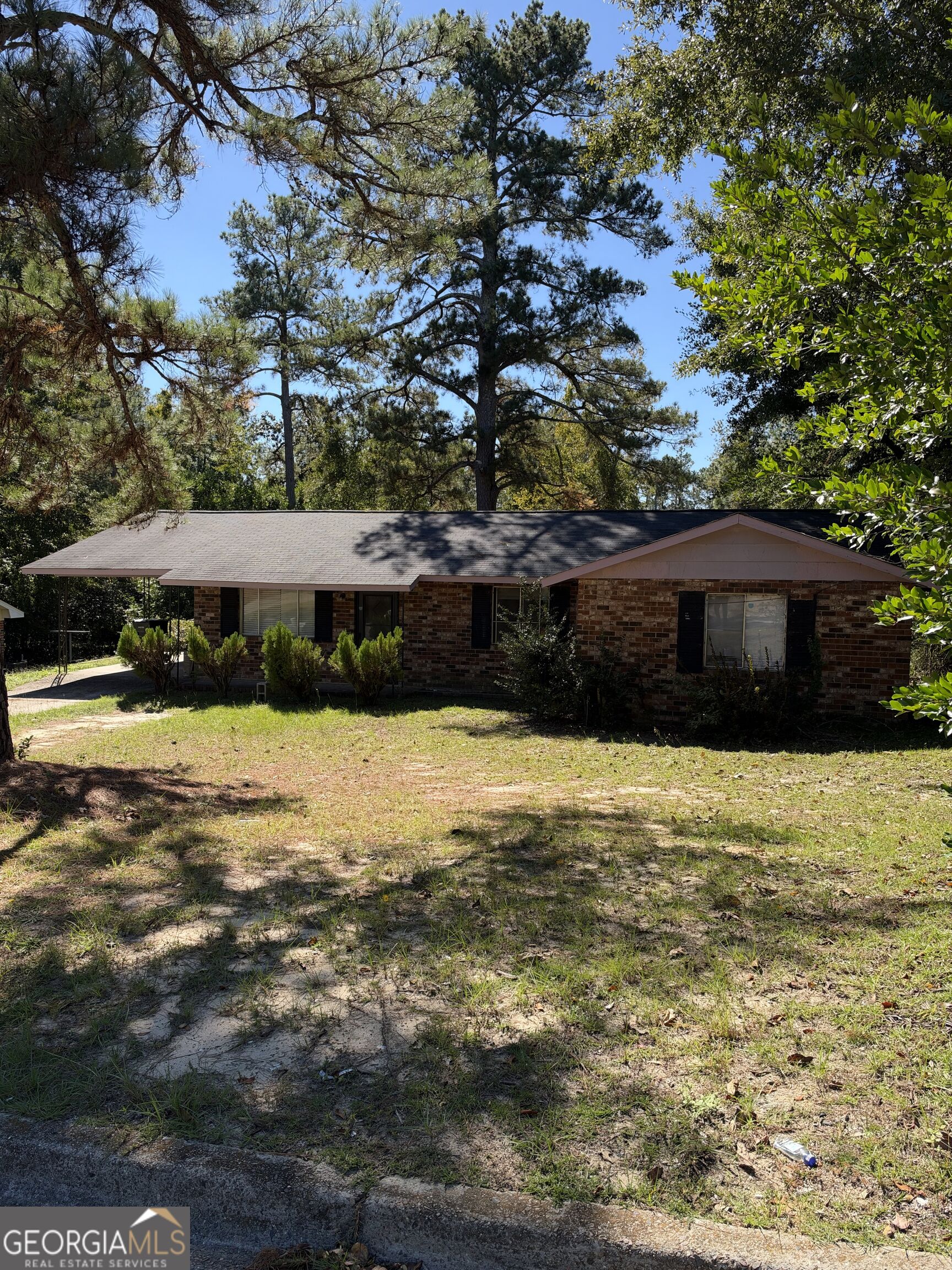 2423 Lisbon Rd — photo