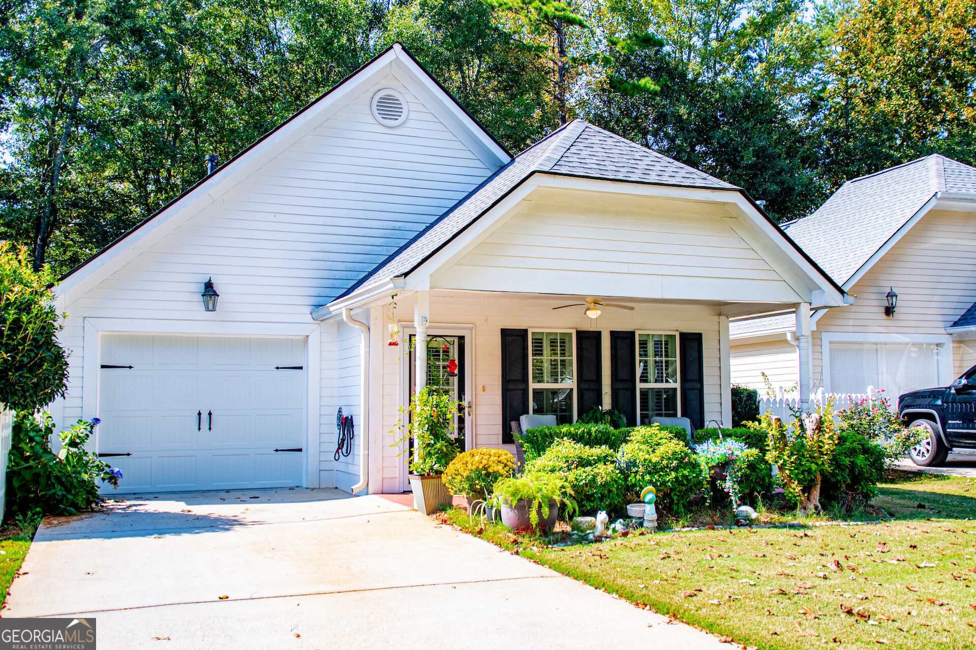 223 Katherine Ct — photo