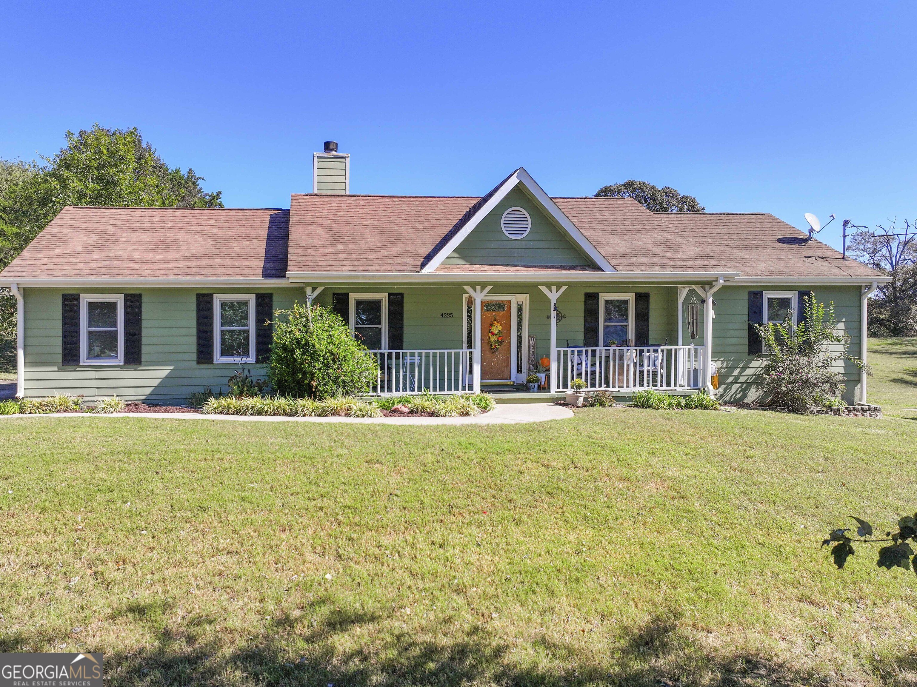 4225 Rolling Ridge Dr — photo