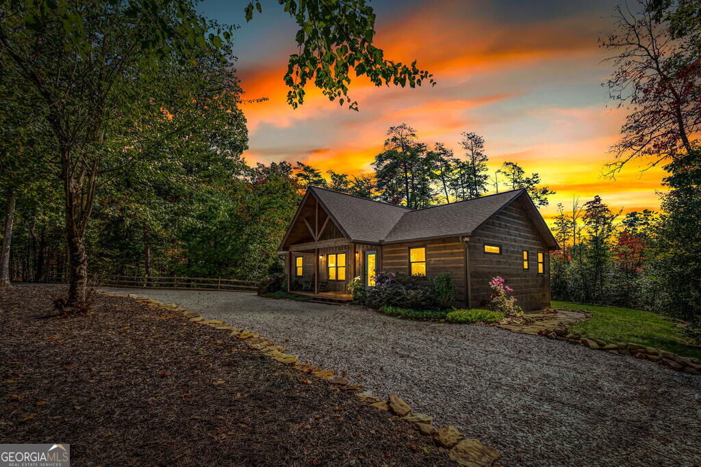 329 Autumn Ridge Dr — photo