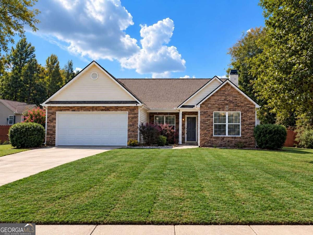 10 Lake Valley Dr — photo