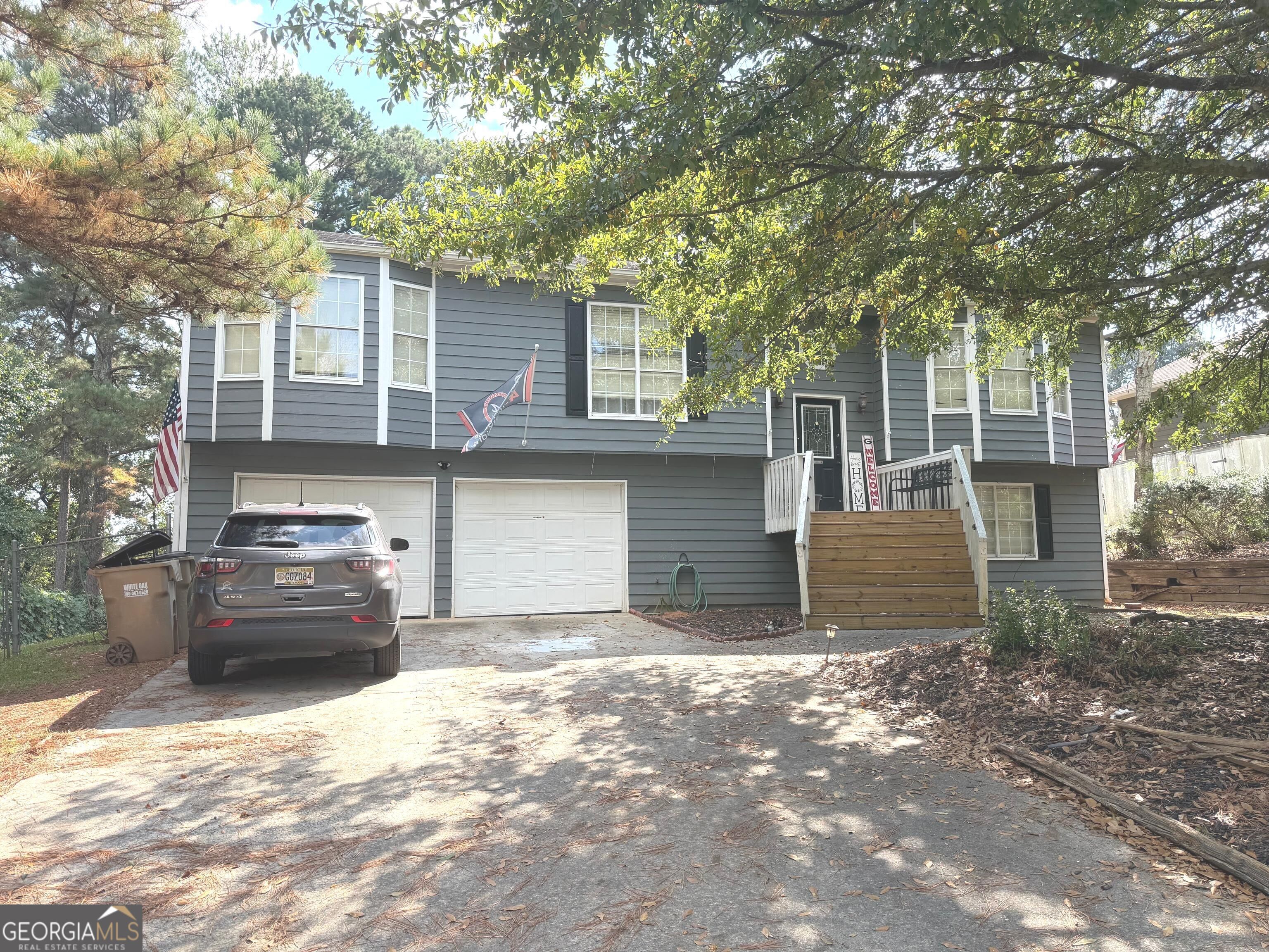845 Lodgeview Dr — photo
