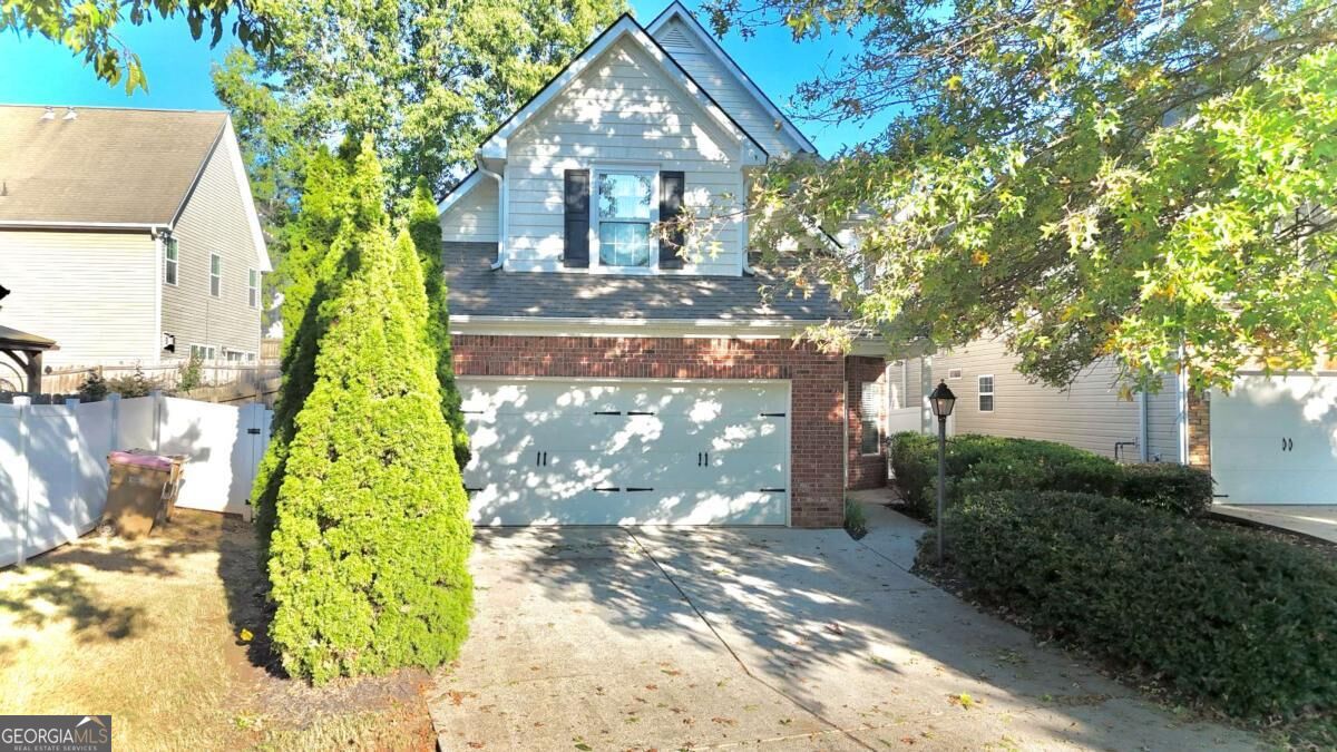 2610 Cottage View Way — photo