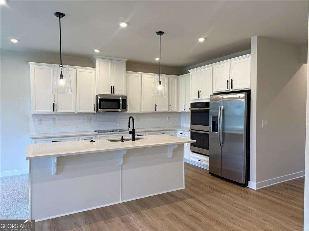 2459 Green Juniper Way — photo