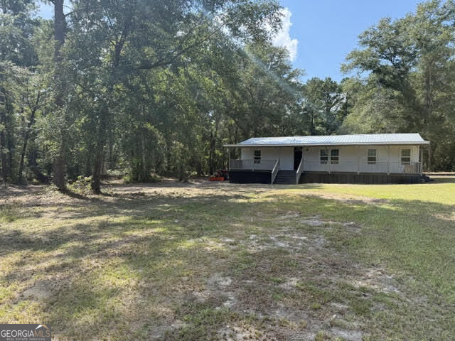 2635 Victoria Rd — photo
