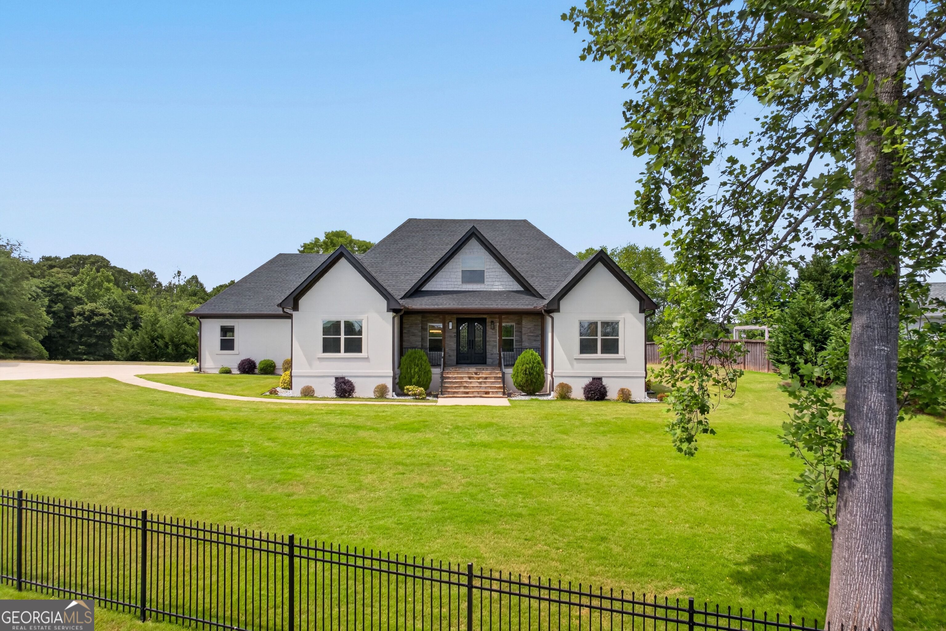 719 Austin Reynolds Rd — photo