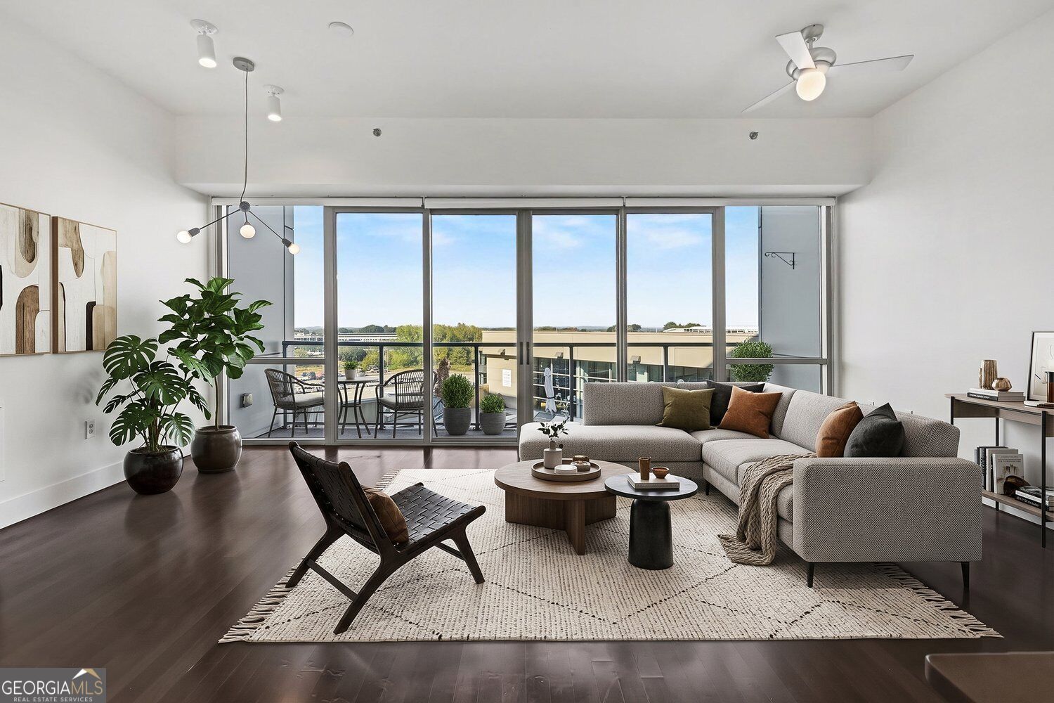 1100 Howell Mill Rd NW Unit 716 — photo