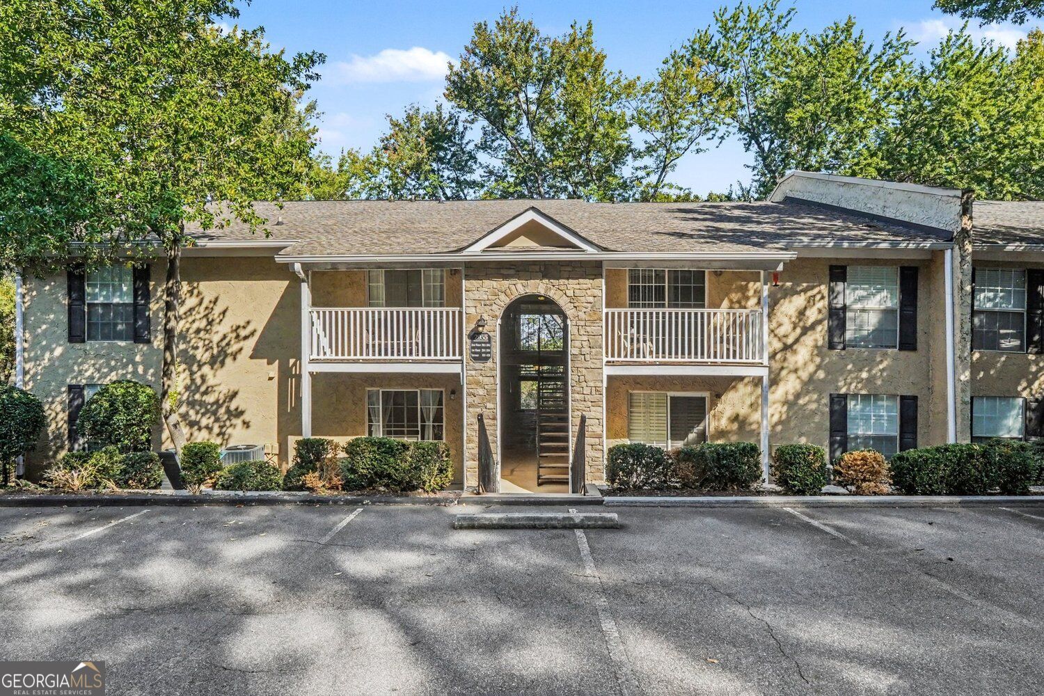 2955 Seven Pines Ln Unit 203 — photo
