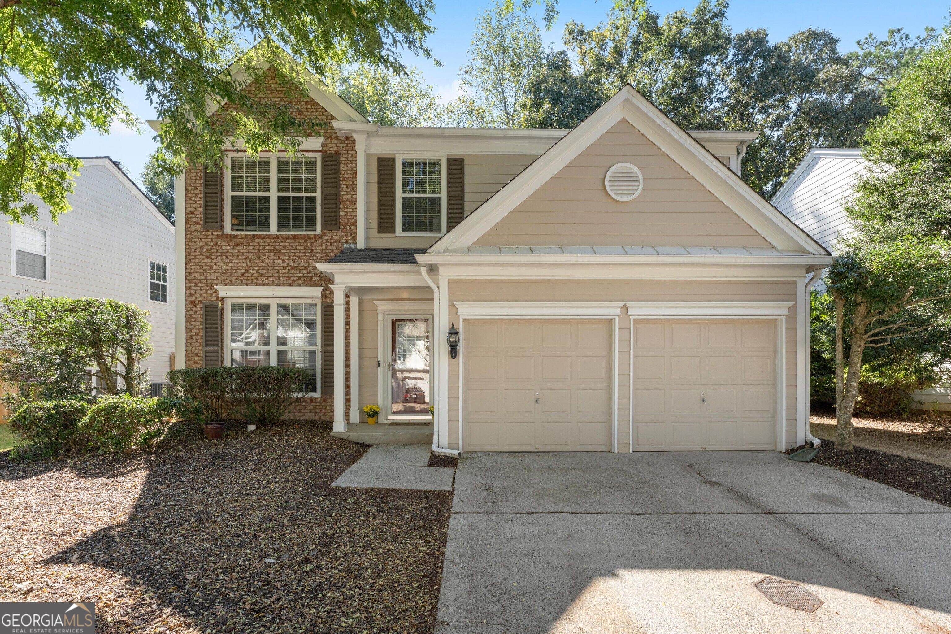 123 Wallnut Hall Cir — photo