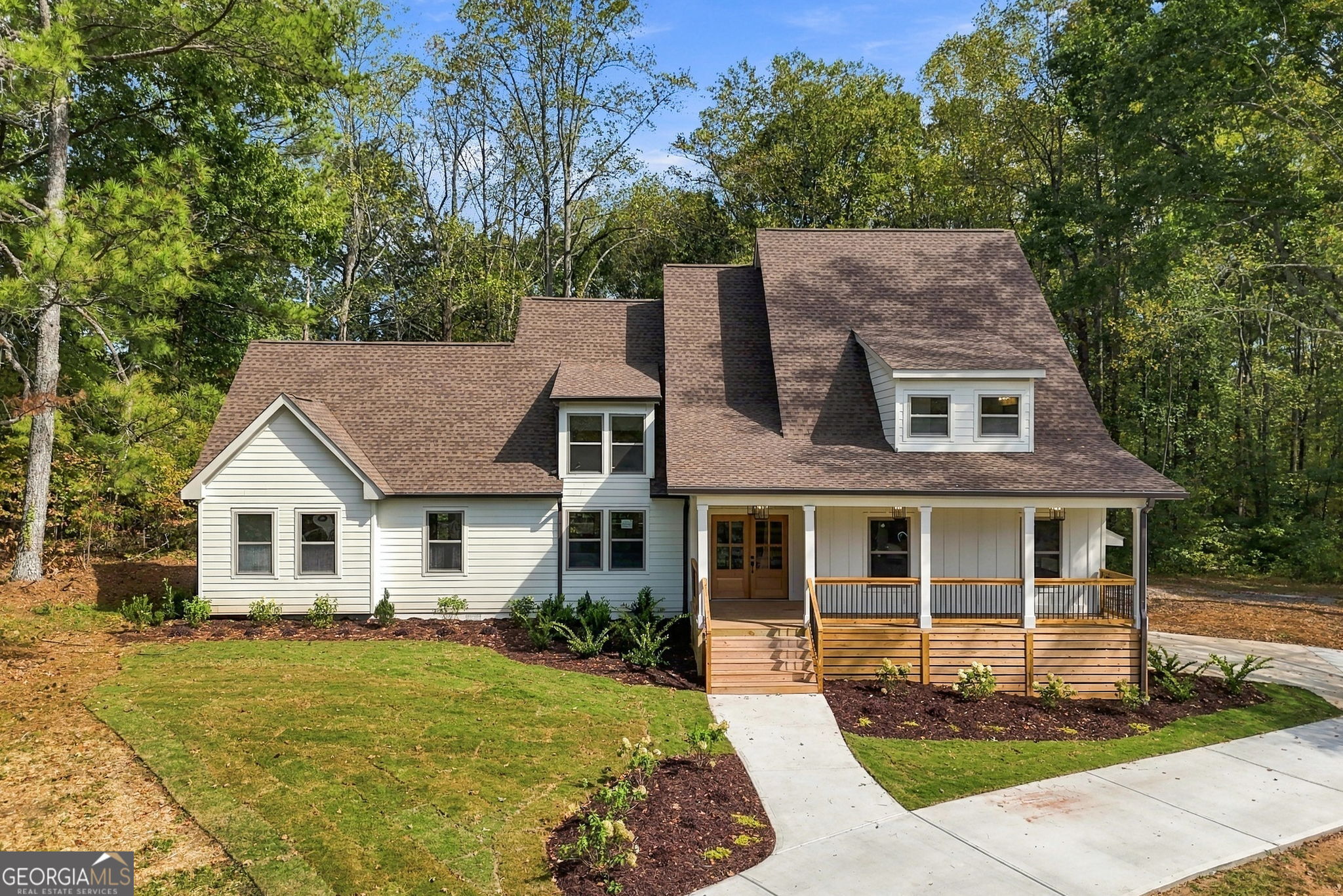 2102 Thomas Rd — photo