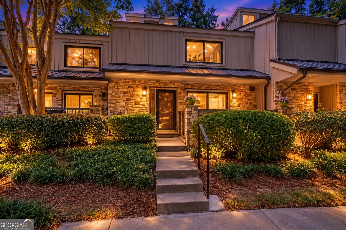 1252 Druid Knoll Dr NE — photo