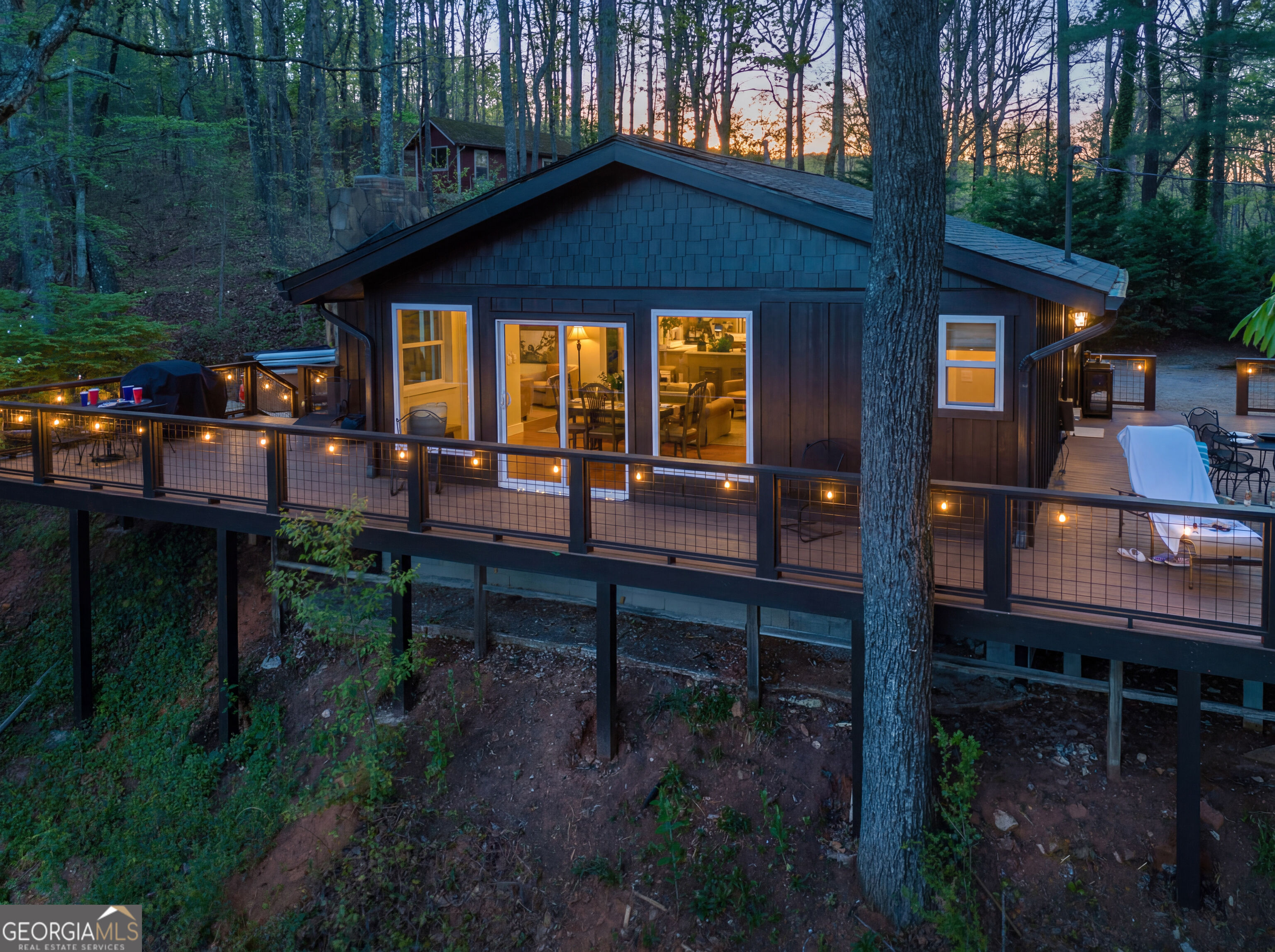 2814 & 2816 Laurel Lodge Rd — photo