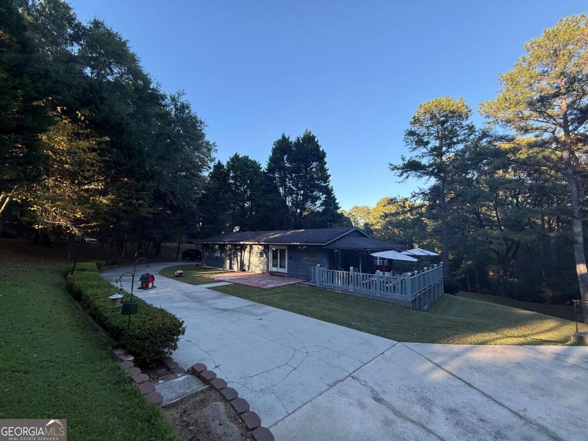 7637 Rockbridge Rd — photo