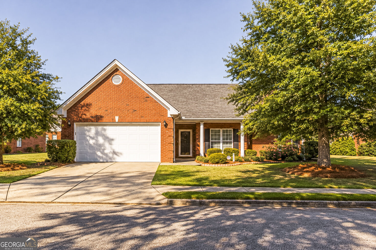 430 Crossroads Dr — photo