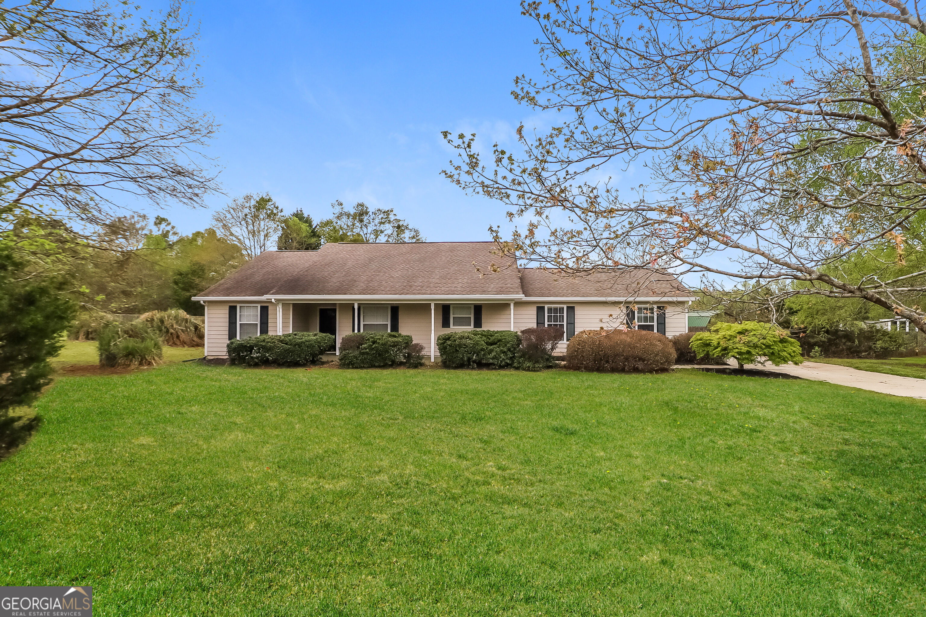 115 Millbrook Way — photo