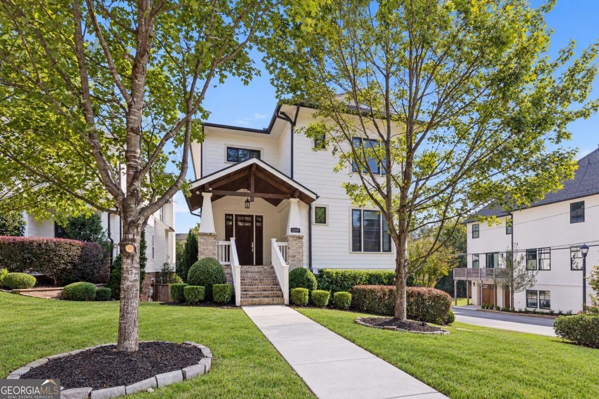 2599 Apple Valley Rd NE — photo