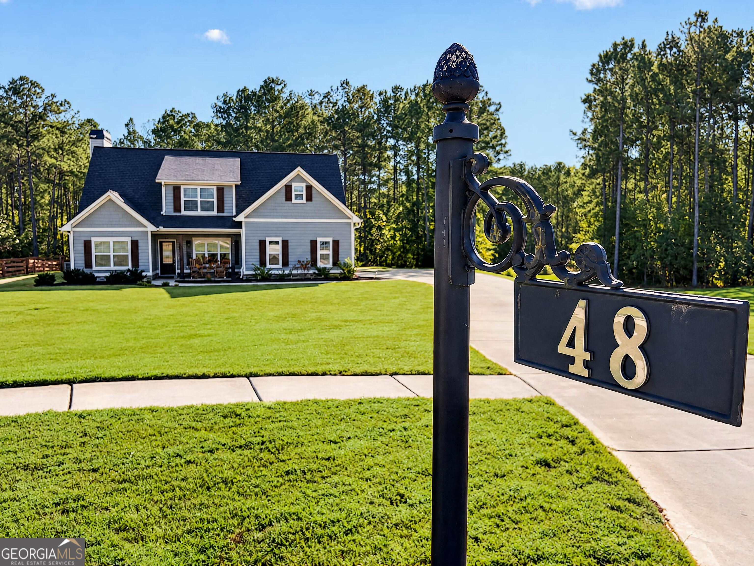 48 Springdale Court — photo