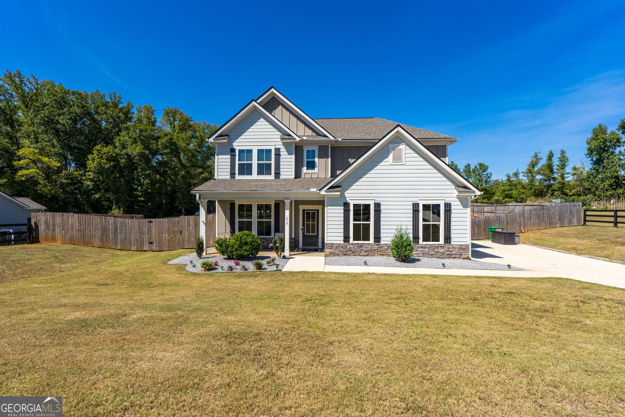 215 Sanders Rd — photo