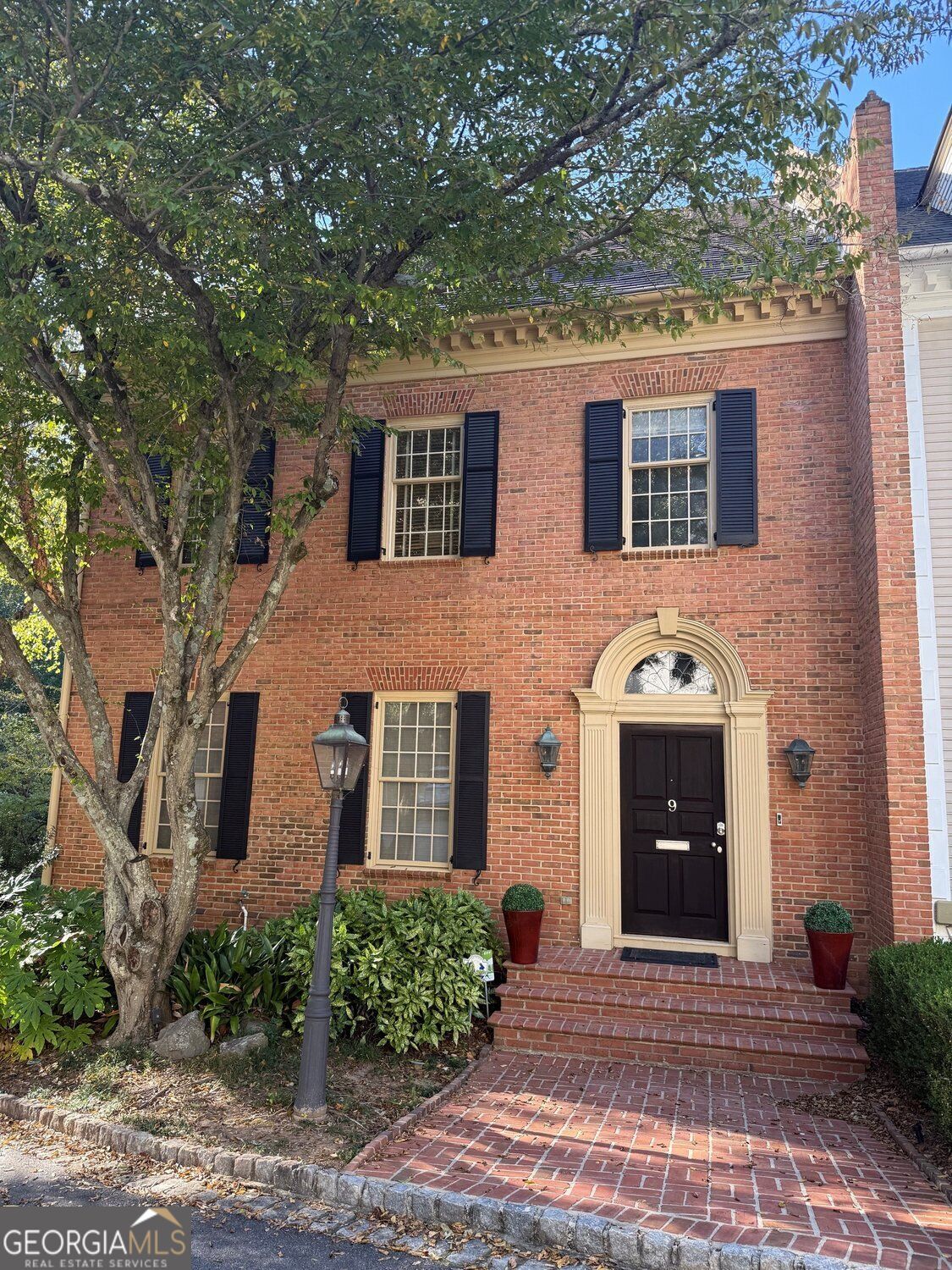 3085 Slaton Dr NW Unit 9 — photo