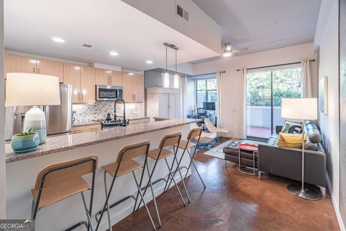 335 W Ponce De Leon Ave Unit 205 — photo