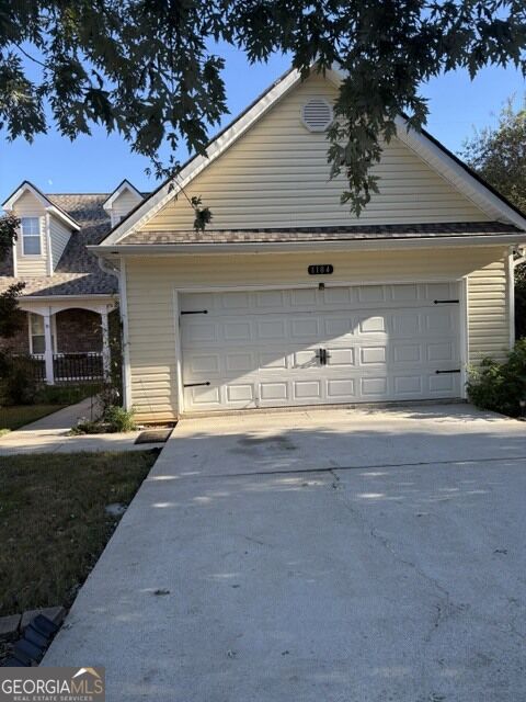 1104 Strath Clyde Way — photo