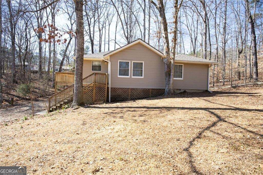 3939 Hillside Ln — photo