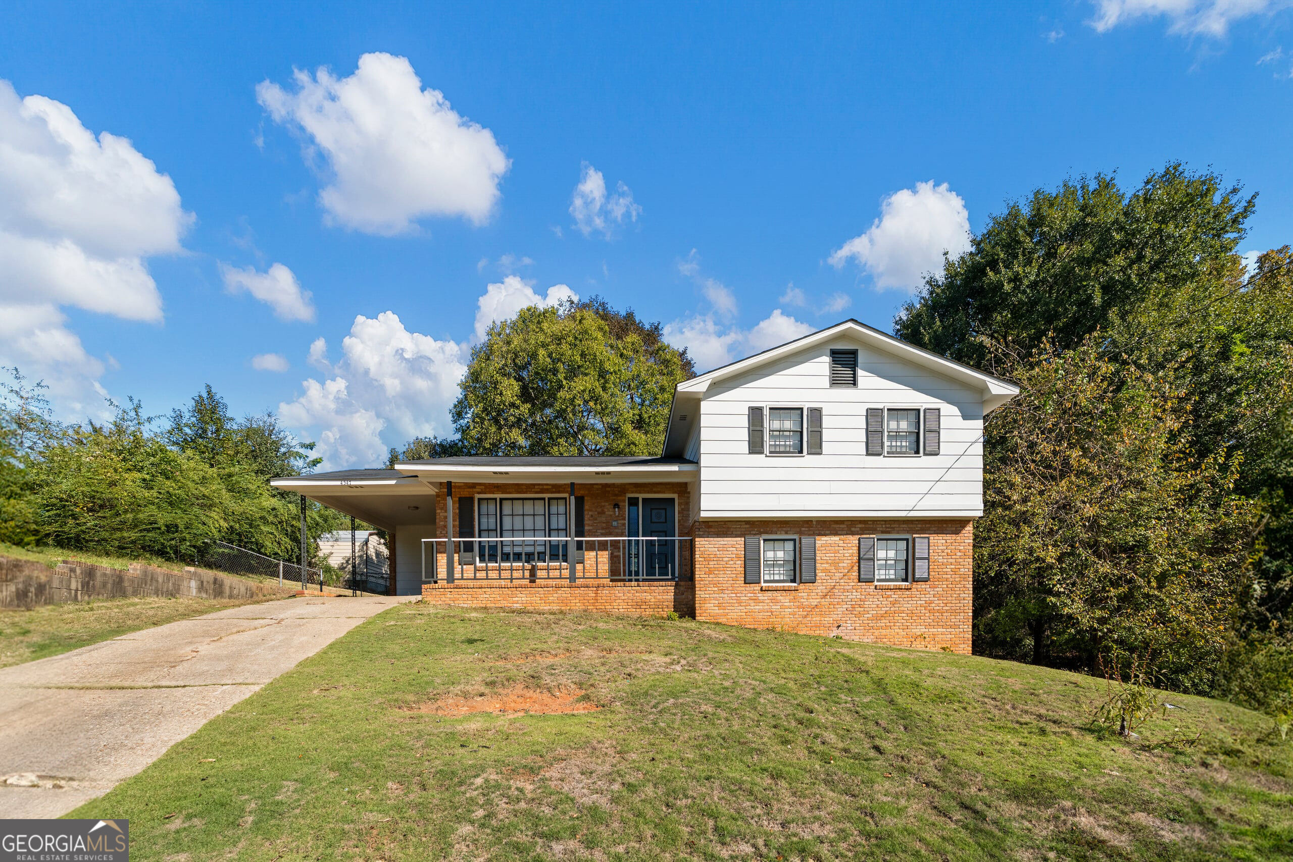 4547 Kerz Ct — photo