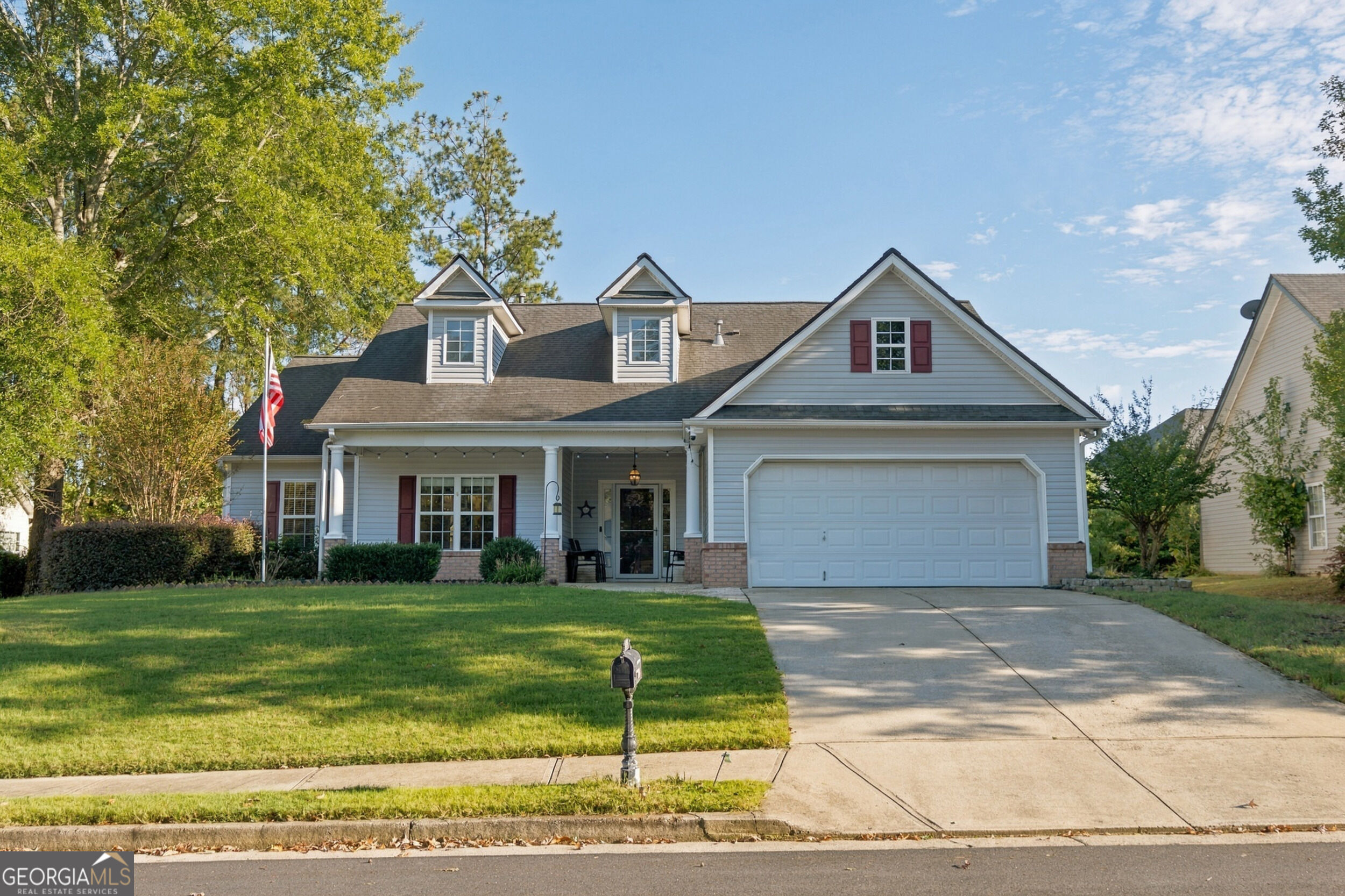 2353 Radcliff Dr — photo